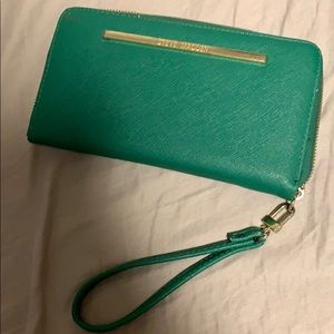 Steve Madden Wallet